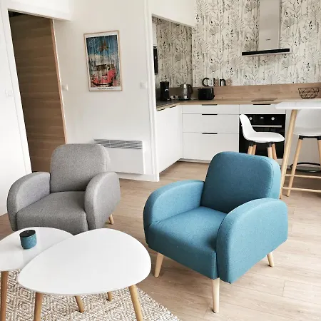 Lumineux Avec Balcon Et Parking *